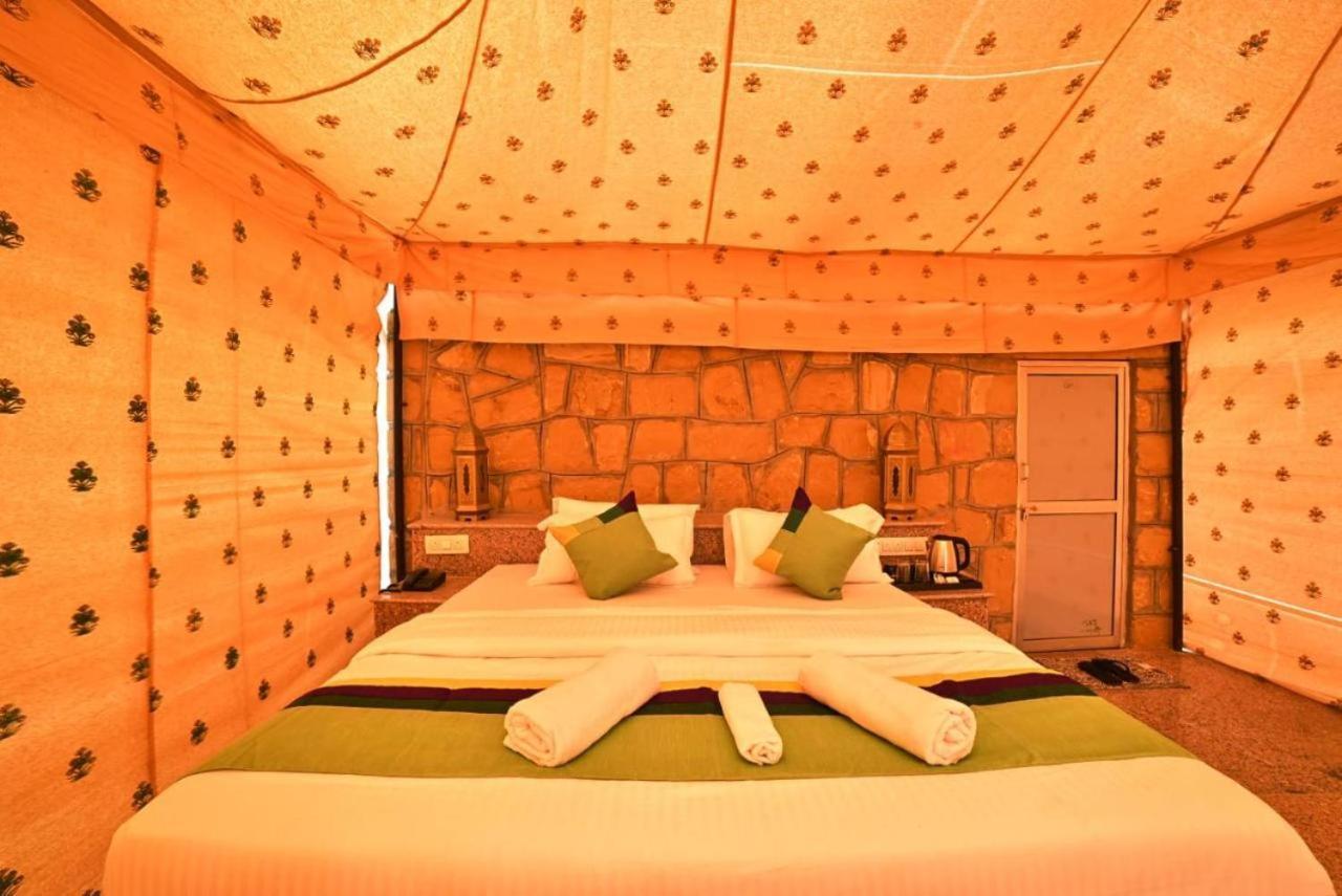 Golden Sandstone Hotel Desert Safari Camp Jaisalmer Exterior photo